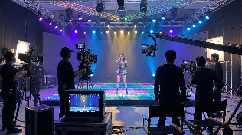 羞羞色漫MV拍摄视频